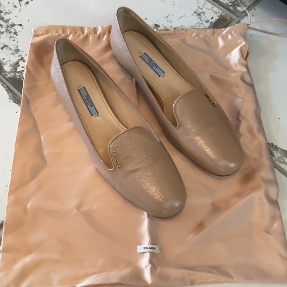 Beautiful Prada Calzature Donna slip on flats in Excellent condition size 39 - Picture 13 of 16